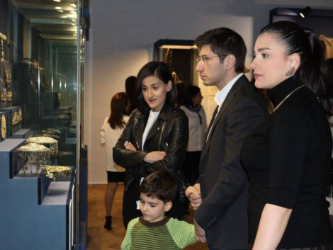 Պատմության_թանգարանում_բացվել_է_«Դրվագներ_ինքնության_Զարդ»_ցուցադրությունը