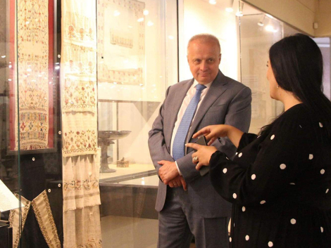 rd-artakarg-ev-liazor-despan-sergey-kopirkinn-aycelel-ejox-arvestneri-tangaran