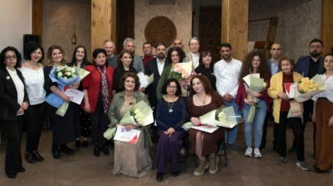 Ժողովրդական վարպետի վկայականի շնորհում