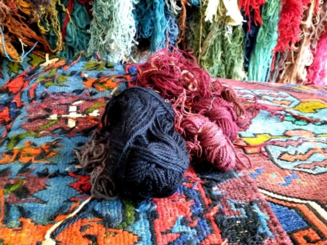 Գորգագործությունը իբրև ծես, գորգը՝ սրբազնացված տարածք