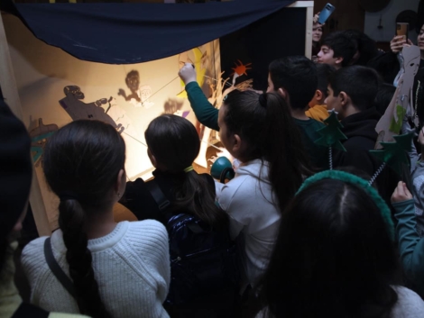 Ստվերների թատրոնի ամանորյա ներկայացումներ Ժողովրդական արվեստի թանգարանում