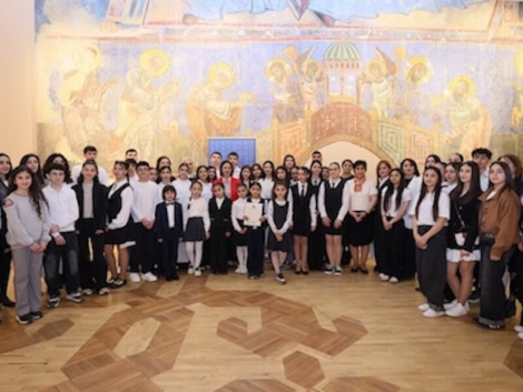 «Երգենք ու պարենք մայրենիով» մրցույթի հաղթողները պարգևատրվել են